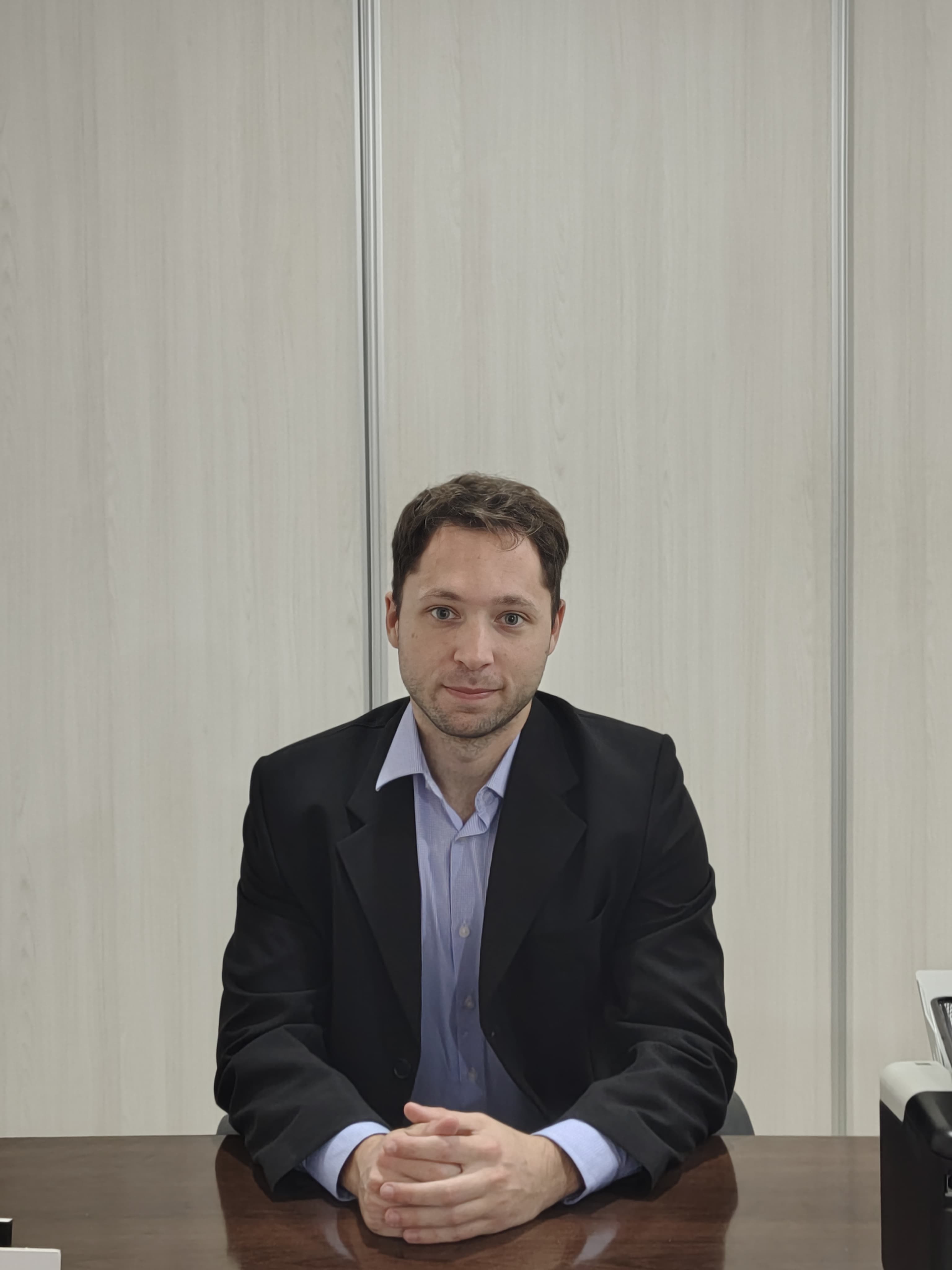 Dr. Arellano Larrosa Marcos