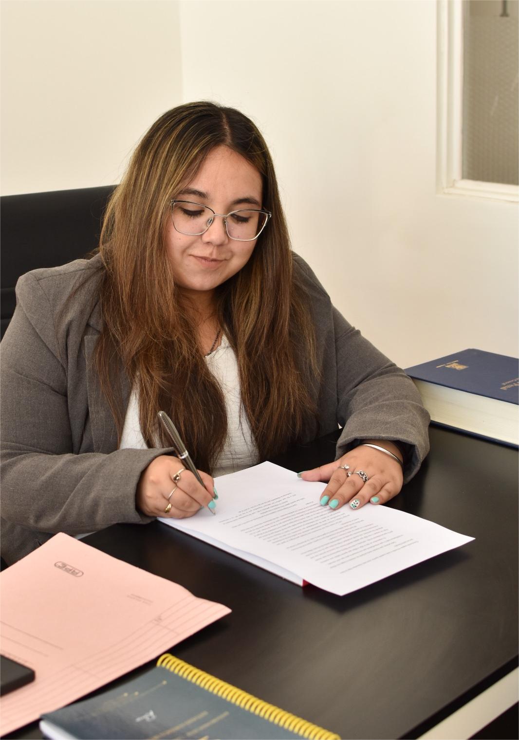 Dr. Arellano Larrosa Marcos